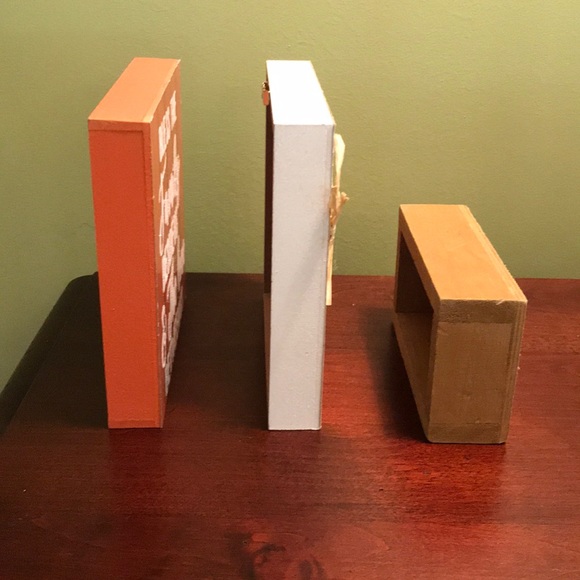 MARKED DOWN! 🦃 Three Fall Signs NEW!! 🦃 - Picture 7 of 8